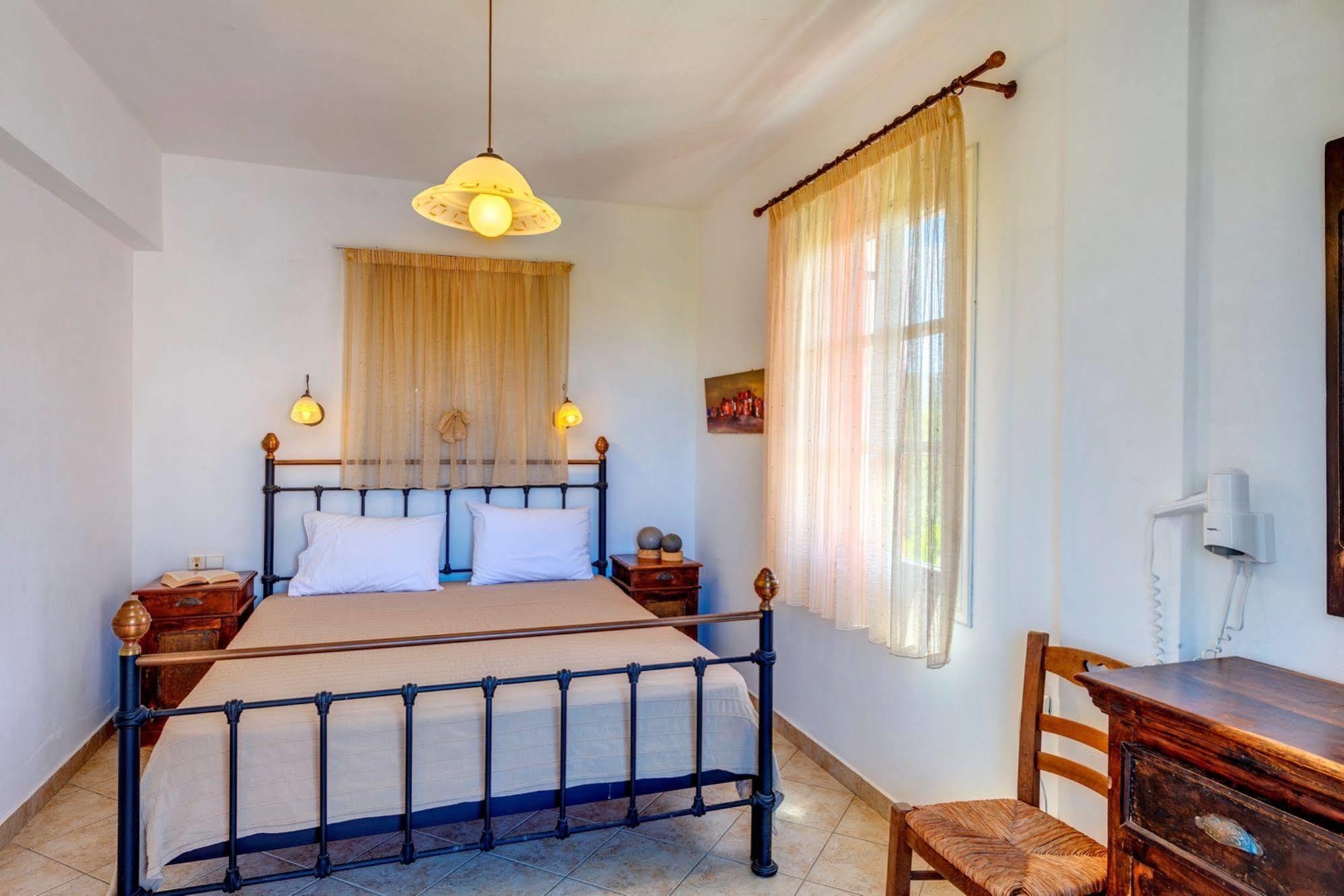 Villa Delona Engaraí Esterno foto
